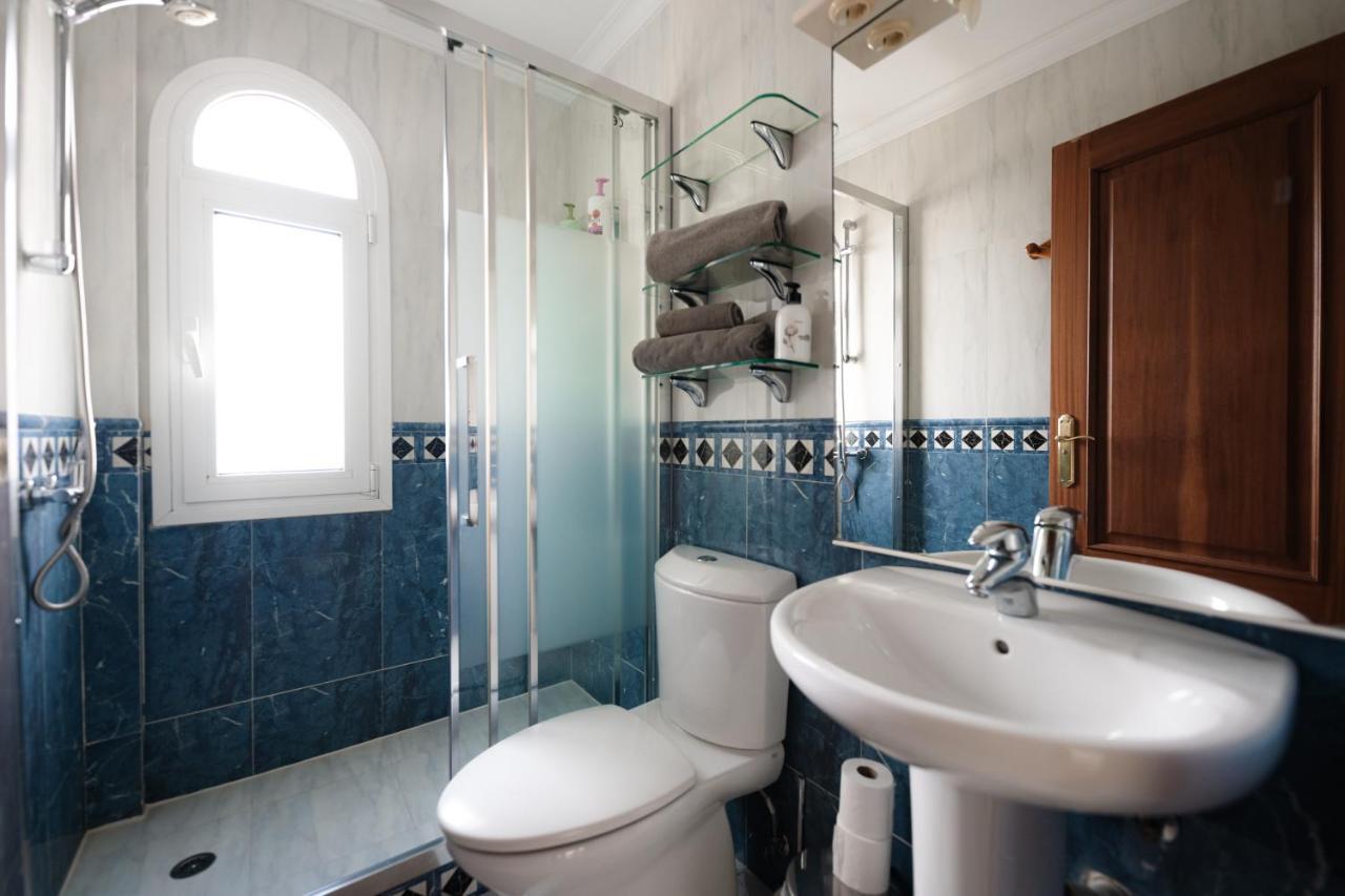 Villa Faya On The First Ocean Line With New Heated Pool Лос Кристианос Экстерьер фото